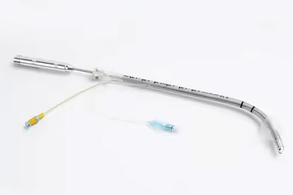 Jakie są materiały zamkniętych rur ssących?